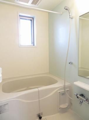 �y���̑��z�@�o�X�^�V�����[