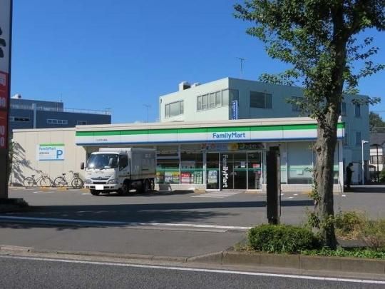 �y���Ӂz�@�t�@�~���[�}�[�g�F350m