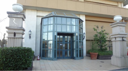 �G���g�����X -