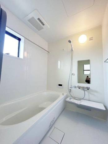 ���� �Q����