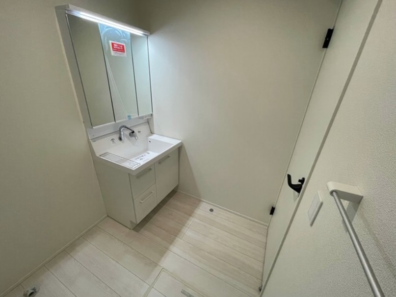 ���ʑ�E���ʏ� -