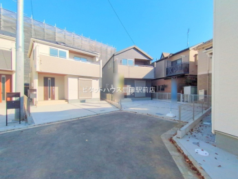 �O�ʓ��H�܂ތ��n�ʐ^ -