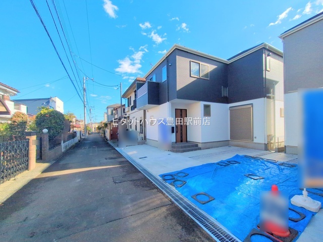 �O�ʓ��H�܂ތ��n�ʐ^ -