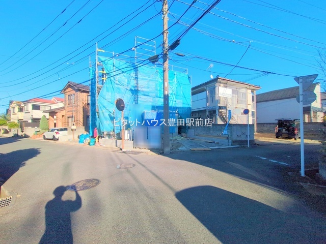 �O�ʓ��H�܂ތ��n�ʐ^ -