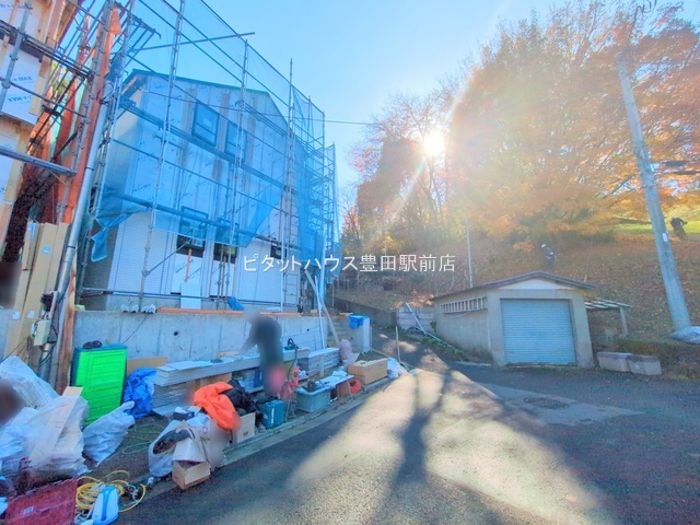 �O�ʓ��H�܂ތ��n�ʐ^ -