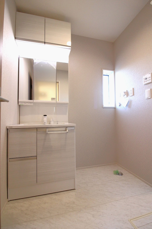 ���ʑ�E���ʏ� -