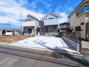 �O�ʓ��H�܂ތ��n�ʐ^ -