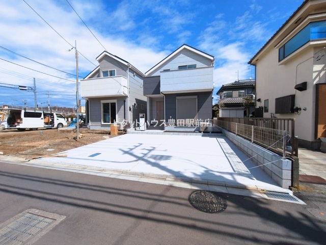 �O�ʓ��H�܂ތ��n�ʐ^ -