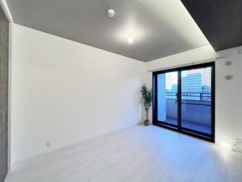 �m�� -