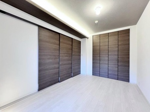 �m�� -