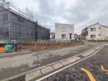 �O�ʓ��H�܂ތ��n�ʐ^ -