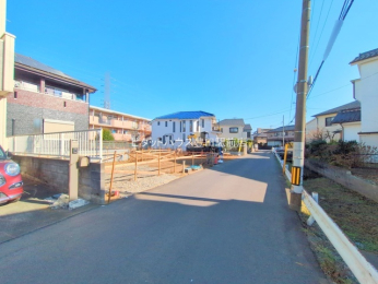 �O�ʓ��H�܂ތ��n�ʐ^ -