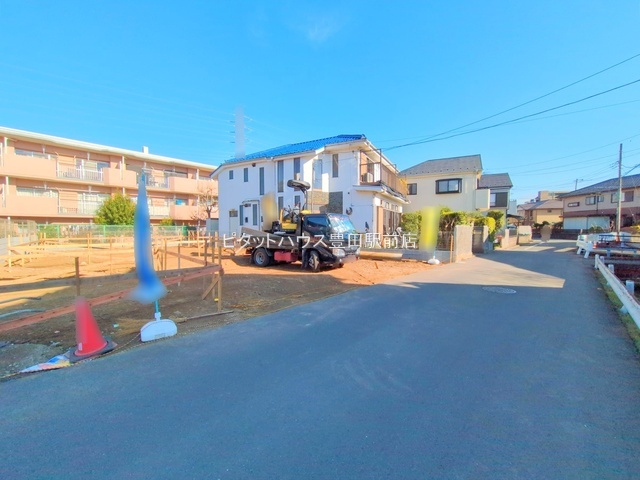 �O�ʓ��H�܂ތ��n�ʐ^ -