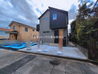 �O�ʓ��H�܂ތ��n�ʐ^ -