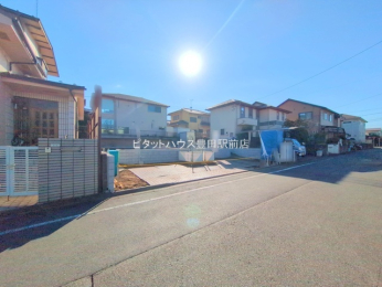 �O�ʓ��H�܂ތ��n�ʐ^ -