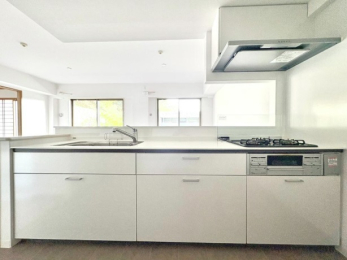 �L�b�`�� -