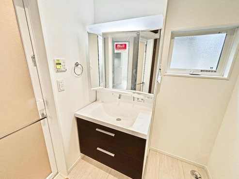 ���ʑ�E���ʏ� -