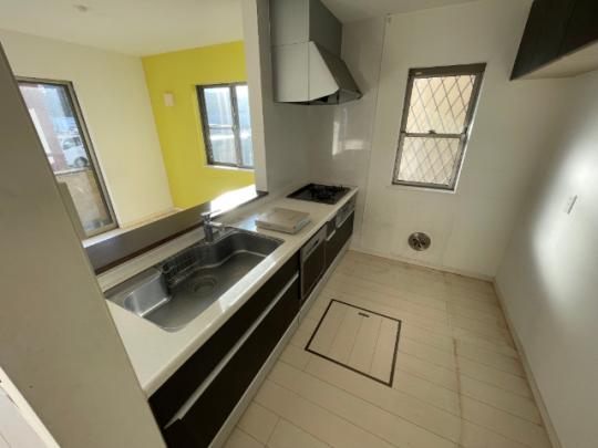  ����s����:779m