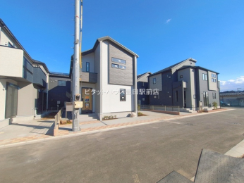 �O�ʓ��H�܂ތ��n�ʐ^ -