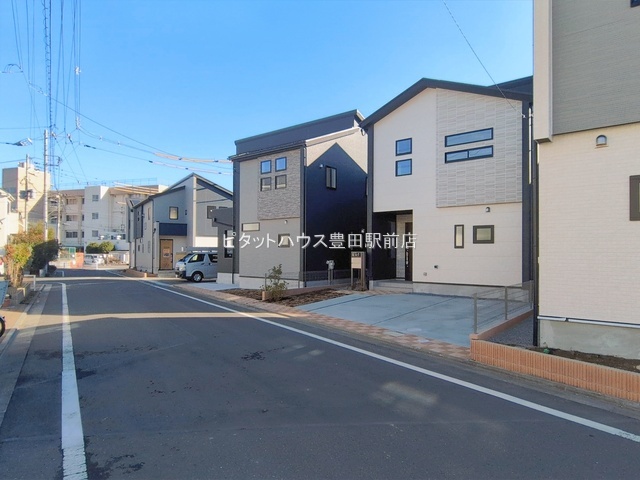 �O�ʓ��H�܂ތ��n�ʐ^ -