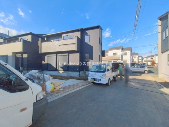 �O�ʓ��H�܂ތ��n�ʐ^ -