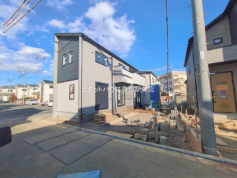 �O�ʓ��H�܂ތ��n�ʐ^ -