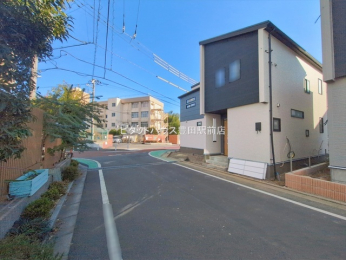 �O�ʓ��H�܂ތ��n�ʐ^ -