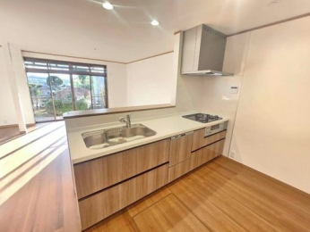 �L�b�`�� -