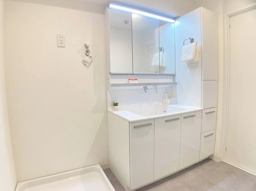 ���ʑ�E���ʏ� -