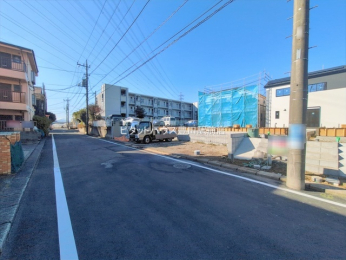 �O�ʓ��H�܂ތ��n�ʐ^ -