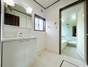 ���ʑ�E���ʏ� -