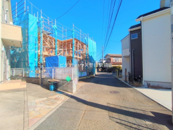 �O�ʓ��H�܂ތ��n�ʐ^ -