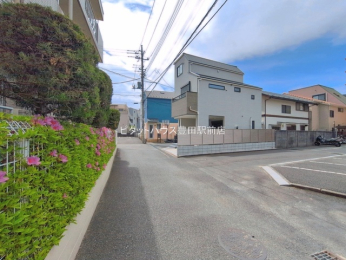 �O�ʓ��H�܂ތ��n�ʐ^ -