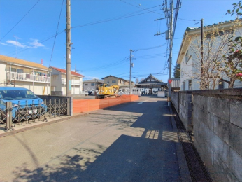 �O�ʓ��H�܂ތ��n�ʐ^ -