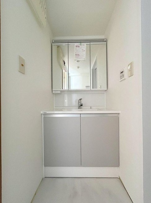 ���ʑ�E���ʏ� -