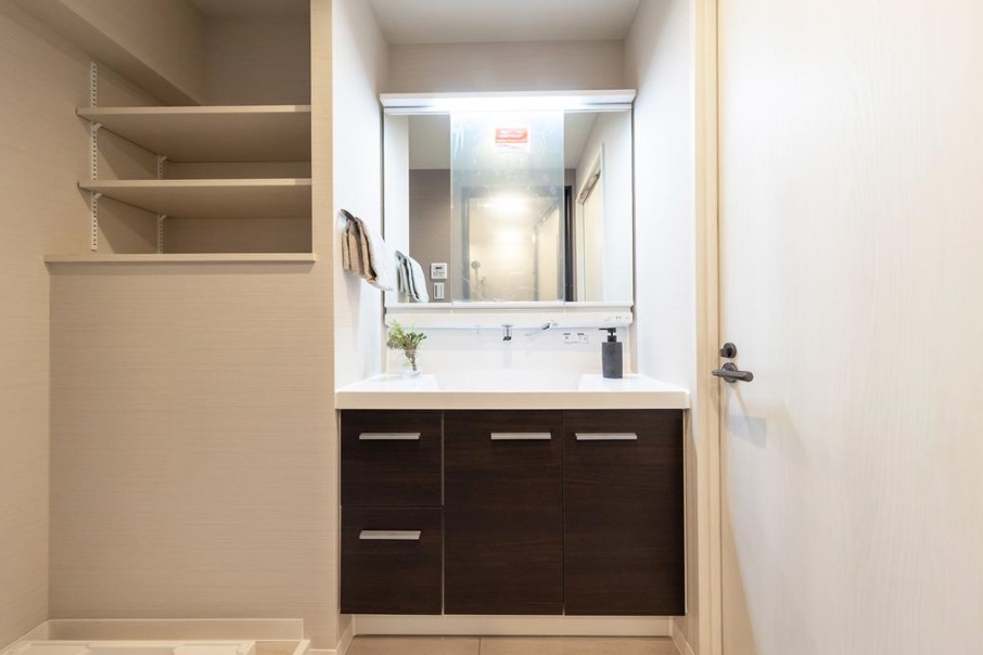 ���ʑ�E���ʏ� -