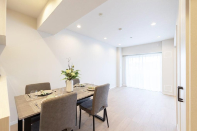 ���r���O -