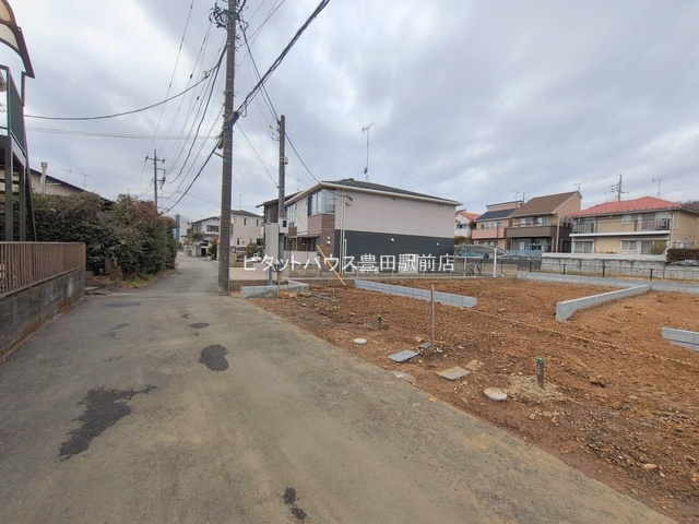 �O�ʓ��H�܂ތ��n�ʐ^ -