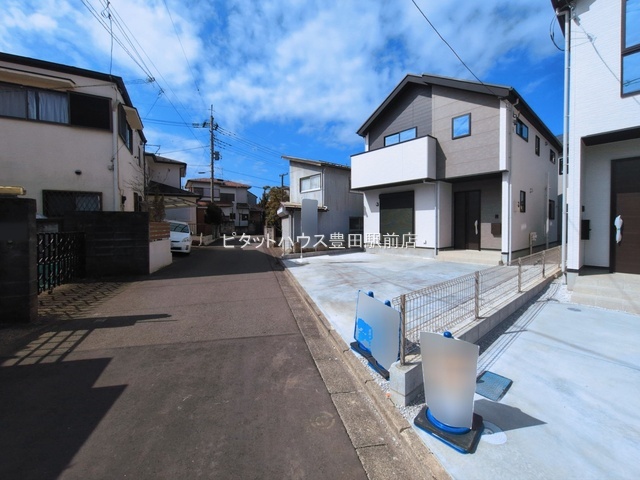 �O�ʓ��H�܂ތ��n�ʐ^ -