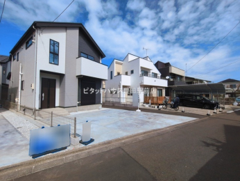 �O�ʓ��H�܂ތ��n�ʐ^ -