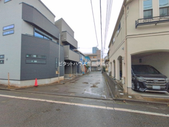 �O�ʓ��H�܂ތ��n�ʐ^ -