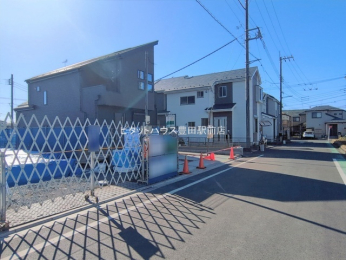 �O�ʓ��H�܂ތ��n�ʐ^ -