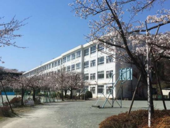  �����q�s�����[���w�Z:1277m