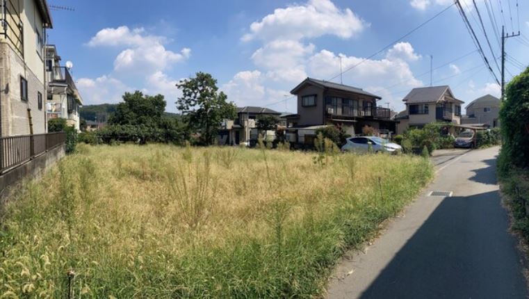 �O�ʓ��H�܂ތ��n�ʐ^ -