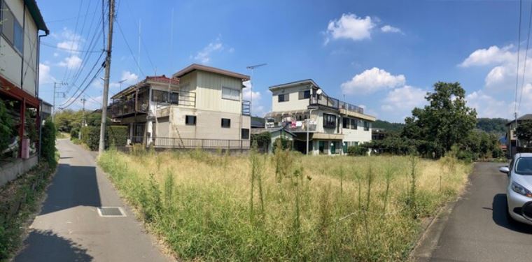 �O�ʓ��H�܂ތ��n�ʐ^ -