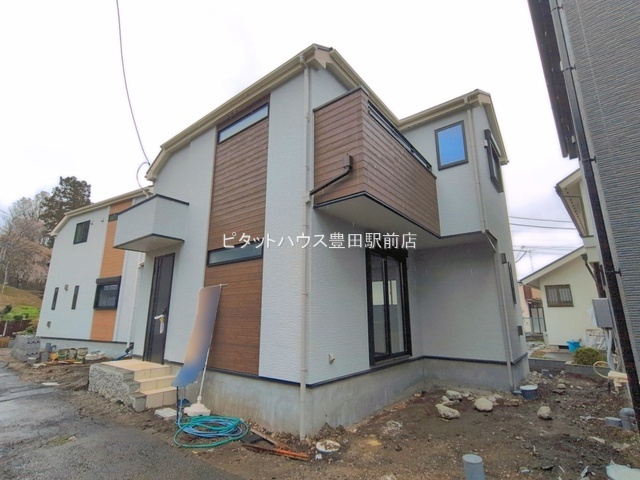 �O�ʓ��H�܂ތ��n�ʐ^ -