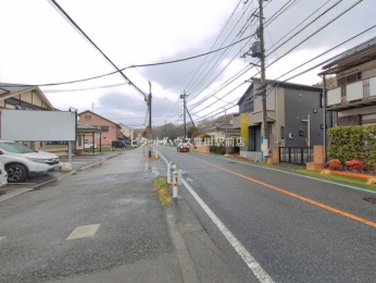 �O�ʓ��H�܂ތ��n�ʐ^ -