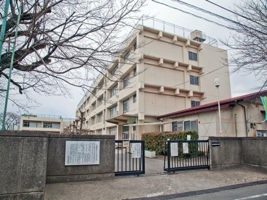  ����s������掵���w�Z:921m