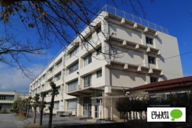  ����s�������܏��w�Z:642m