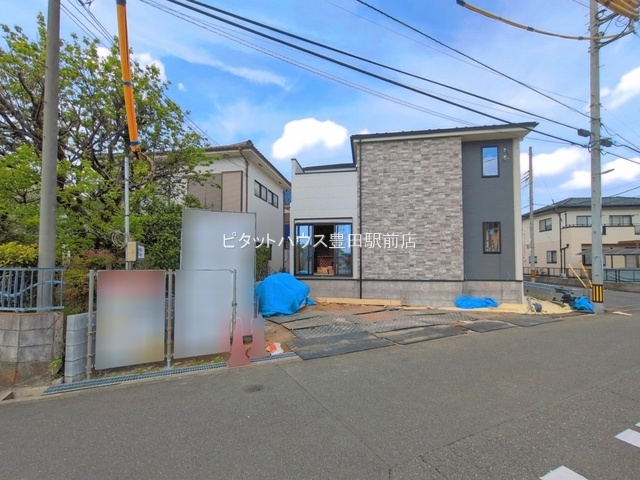 �O�ʓ��H�܂ތ��n�ʐ^ -